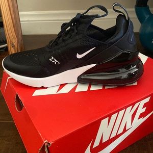 Nike air 270